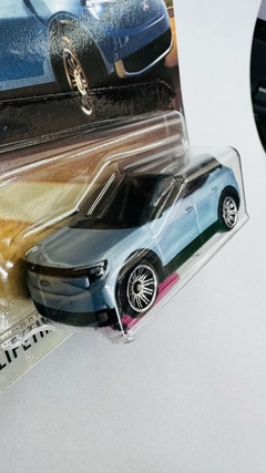 Matchbox Ford Explorer Bev 2024 7 CMS 1/64 07/125 Linha 2025 - comprar online
