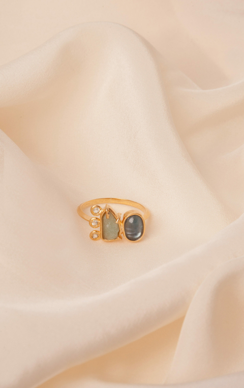 Anel Purificação (Cianita Azul, Esmeralda e Brilhantes) - Joia em Ouro 18k