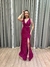 Vestido de festa longo alça larga, com decote em V - Fucsia