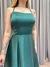 Imagem do Vestido de festa longo com alça, saia evasê e fenda - Verde Esmeralda