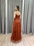 Vestido de festa longo com alça, decote drapeado e babado - Terracota - Muzza | Vestidos de Festa para Madrinhas, Formandas e Convidadas