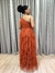 Vestido de festa longo nula manga, com babado na vertical e brilho - Terracota - Muzza | Vestidos de Festa para Madrinhas, Formandas e Convidadas