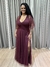 Vestido de festa longo manga em tule, decote em V e fenda - Marsala - Muzza | Vestidos de Festa para Madrinhas, Formandas e Convidadas