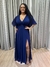 Vestido de festa longo manga curta, fenda e tecido fluido - Azul Marinho - comprar online