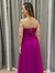 Vestido de festa longo tomara que caia, drapeado na saia e fenda - Fucsia - comprar online