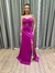 Vestido de festa longo tomara que caia, com transpassado no busto e fenda - Fucsia