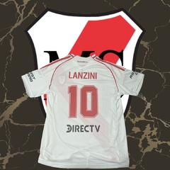 Camiseta Titular de River Plate 2024/2025 -VERSIÓN HINCHA DEL MANTO SAGRADO- - comprar online