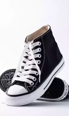 Botitas Converse: Estilo y Comodidad en Colores Únicos + Morral de REGALO