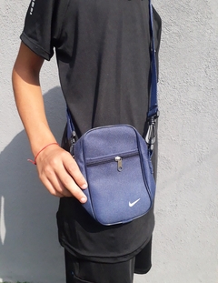 Campera Nike + Un Morral DE REGALO sin eleccion!!