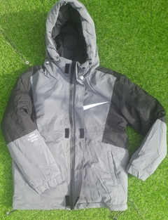 Campera Nike + Un Morral DE REGALO sin eleccion!! - comprar online