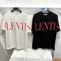 Camiseta Valentino Oversized - Site Oficial da Alta Class