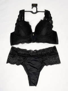 Lingerie Obsidiana na internet