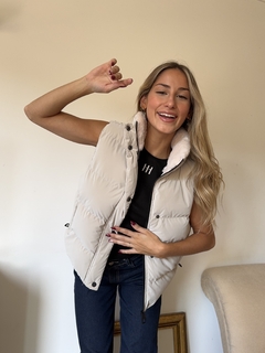 Chaleco botón black - Sofia Napolitani Neuquen