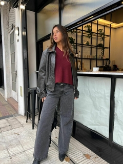 Jeans gris oscuro en internet