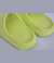 Slide Adidas Yeezy na internet