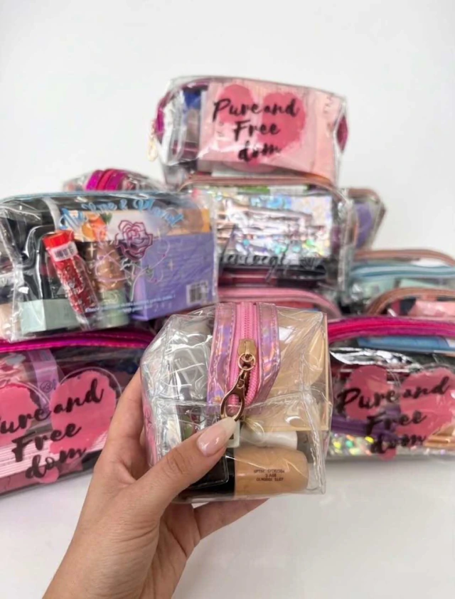 Foto real 3 do Kit Necessaire da Beleza