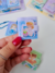 Mini Caderneta Chaveiro é a escolha ideal para quem ama anotar ideias de forma charmosa e prática! 