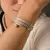Bracelete Rebecca na internet