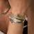 Bracelete Sara na internet