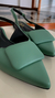 Slingback detalhe geométrico - cor Verde na internet