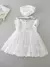Vestidos de baile de renda com chapéu para batizado