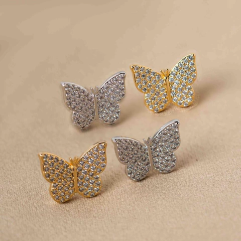 Brinco borboleta micro zircônia banhado a ouro 18K