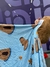 PELUCHE CAPYBARA + COLCHA en internet