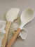 CUCHARA DE SILICONA CREAM