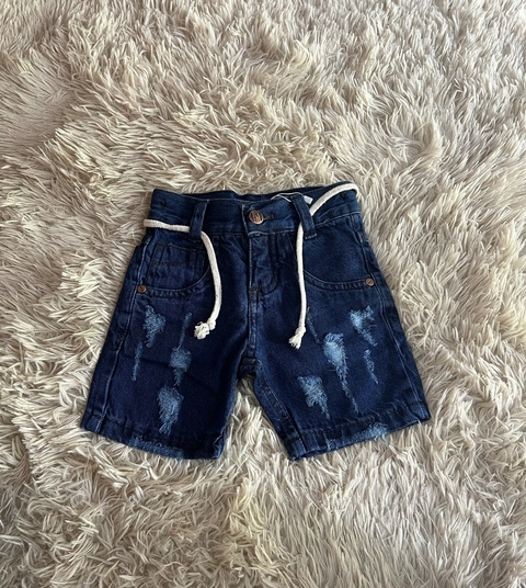 Short jeans