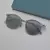 Óculos de sol polarizados redondos em acetato e titânio, com frete grátis. Óculos de sol feminino e masculino com estilo, unindo proteção polarizado a um design redondo sofisticado em acetato e titânio.