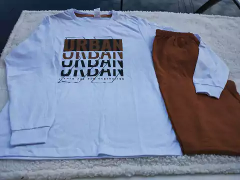 Conjunto Camiseta e Calça Meia Estação Menino