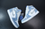 Air Jordan 1 Retro High OG 'Hyper Royal' na internet
