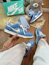 Dunk Low Teddy Camurça Azul Premium