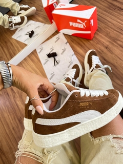 Suede Xl Marrom/Branco Premium na internet