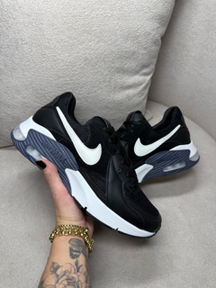 Air Max Excee Preto/Branco Premium na internet