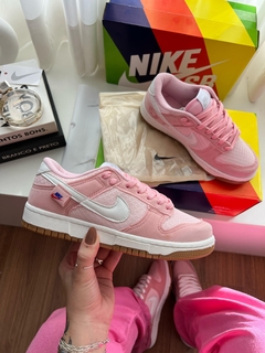 Dunk Low Teddy Bear Camurça Rosa Premium - comprar online