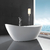 Bañera isla de diseño minimalista en internet