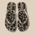 CHINELO ANIMAL PRINT ENFEITE LANÇA PERFUME na internet