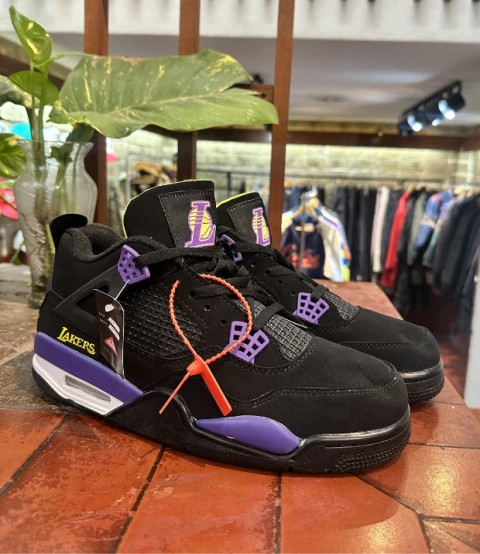 Zapatillas Nike Air Jordan 4 Retro - comprar online
