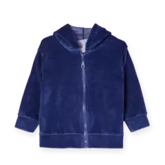 Campera Plush con capucha en internet