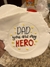 Sello en relieve Dad You Are My Hero - comprar en línea
