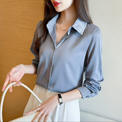 Camisa Acetinada Manga Longa