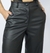 Calça Pantalona Courinho com Botão Forrado - comprar online