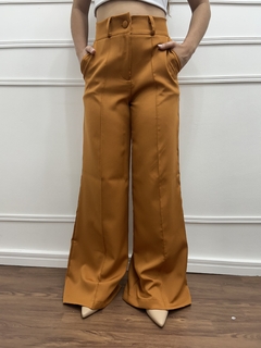 Conjunto Max Blazer e Calça Pantalona