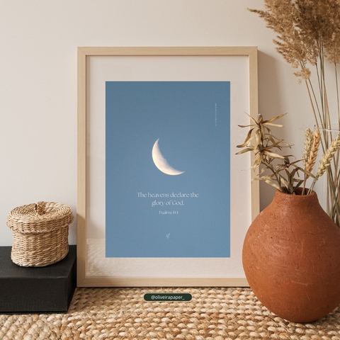Quadro Decorativo - The Heavens Declare the glory of God. | 32X40 - Vidro | Moldura Pinus - Oliveira Paper - comprar online