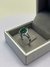Anel em Ouro Branco 12k Rondinado com Esmeralda e Diamantes – Aro 17 - Br Carat