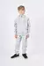 BUZO CAMPERA ESSENTIAL BOYS en internet