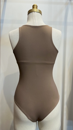 Body Zoe marrom - loja online