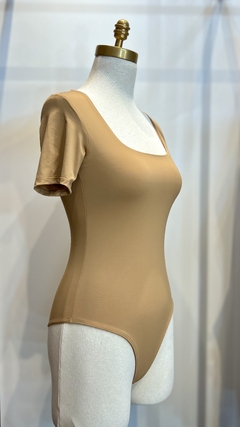 Body Yas amêndoa - Felicia Collection