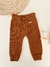 Pantalon tejido tostado